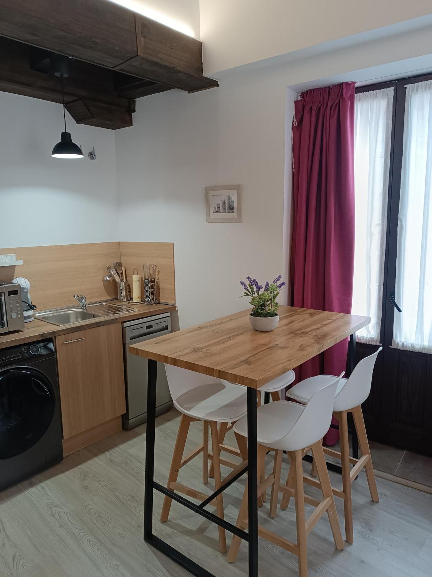 Apartamentos Turisticos Avila Puerta De Los Leales 1-2 Buitenkant foto